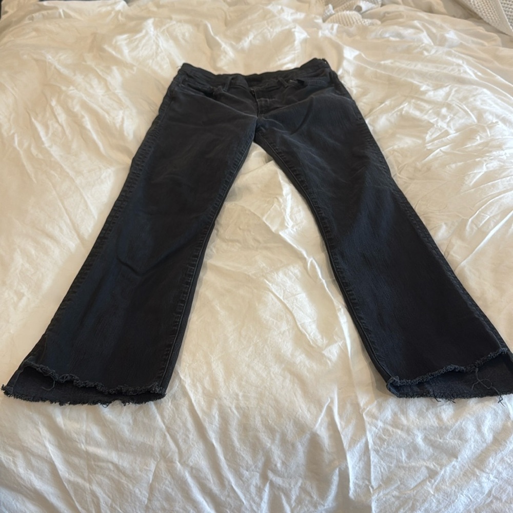 Mother Insider Crop Fray Jeans - size 29